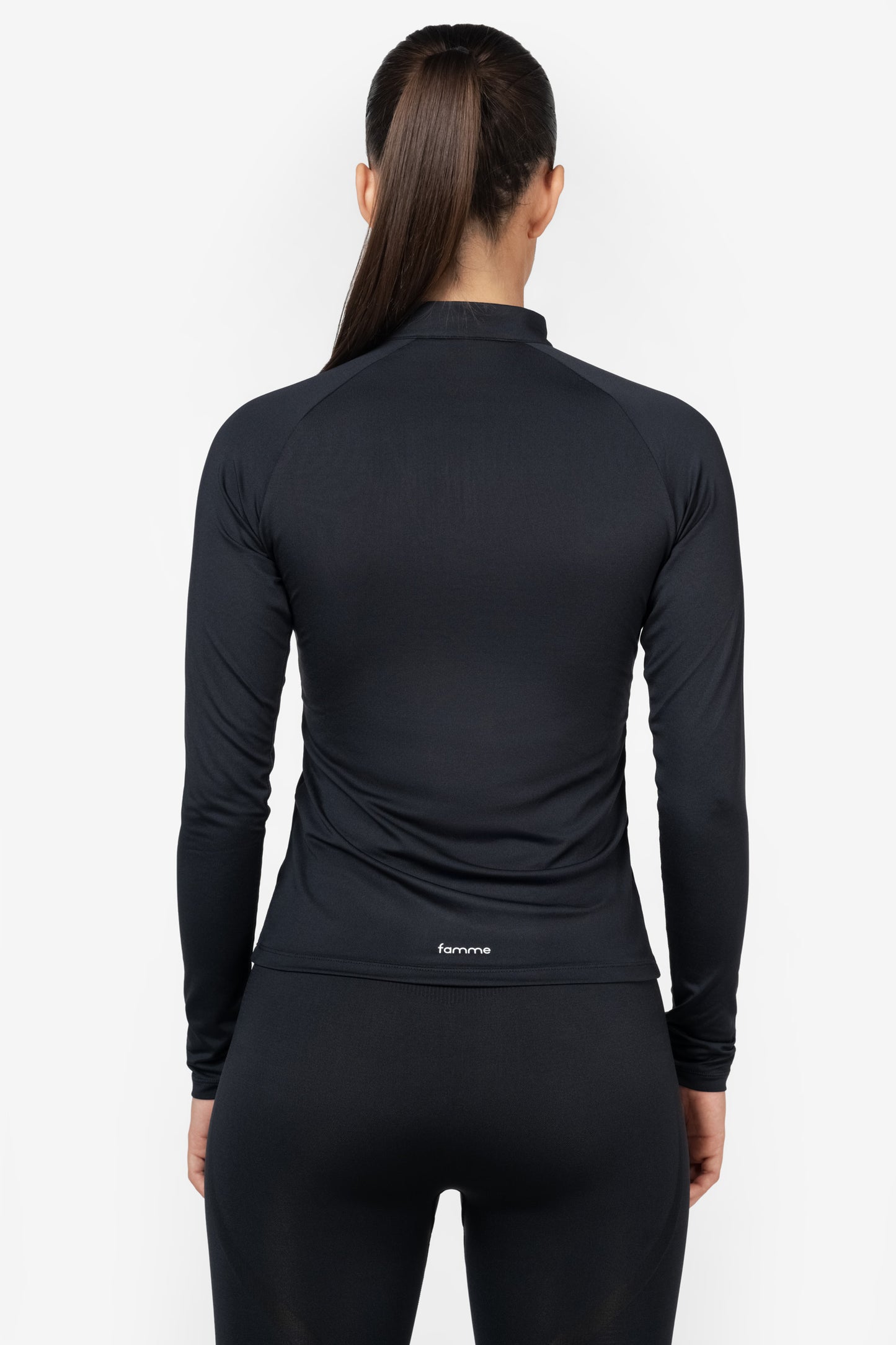Black Essential Long Sleeve - for dame - Famme - Long Sleeve