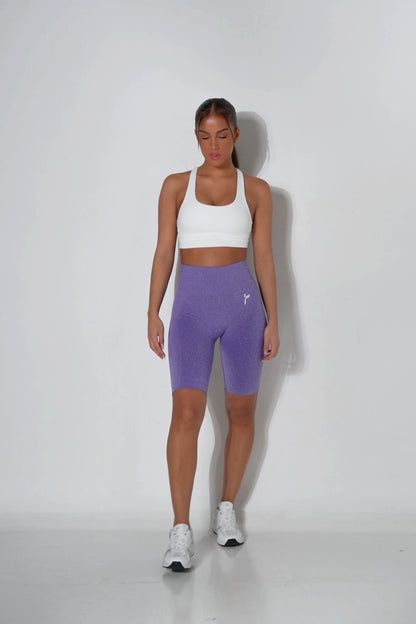 Lila pfirsichfarbene Scrunchie-Shorts